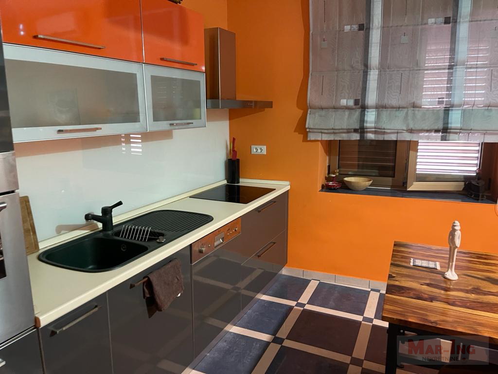 ZADAR POLUOTOK - dvosobni stan 94m2