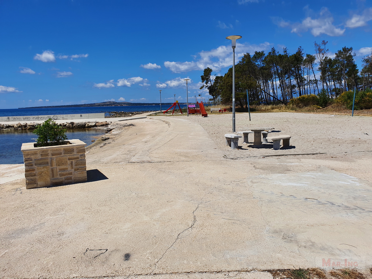 PRIVLAKA - PUNTA - apartman prizemlje prvi red