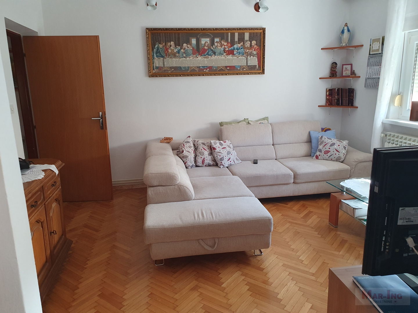 MURVICA - obiteljska kuća sa dva stana - bazen