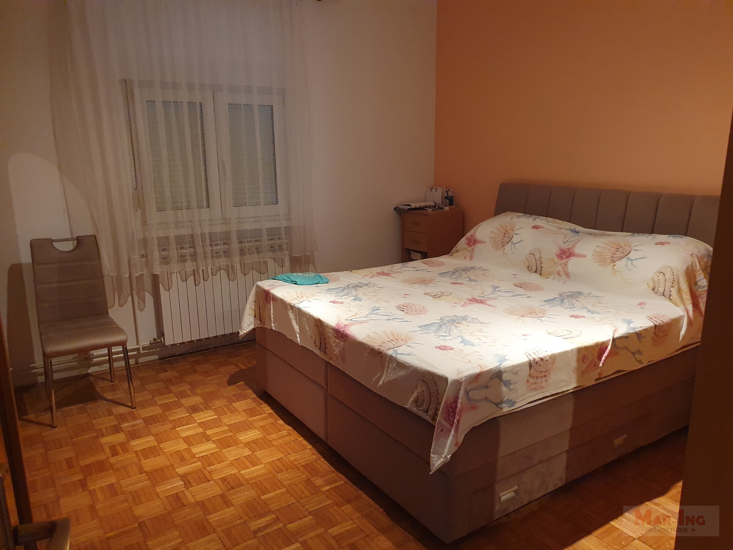 MURVICA - obiteljska kuća sa dva stana - bazen