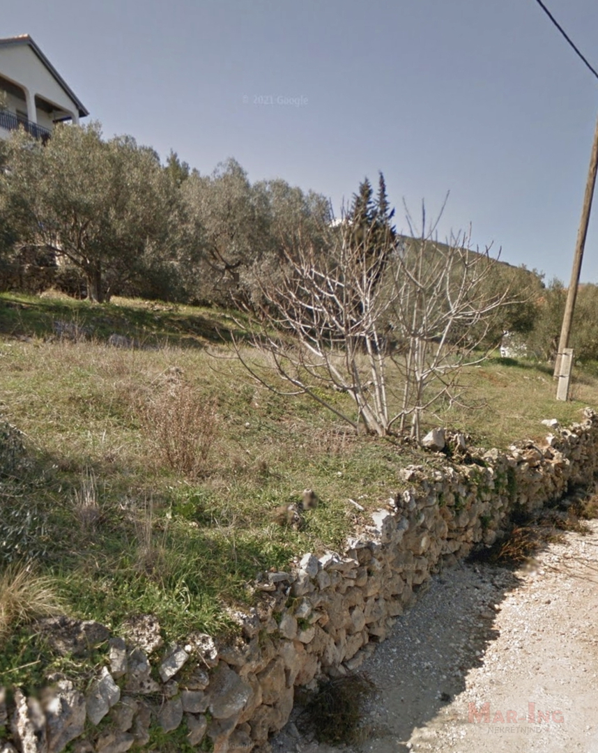 LUKA - DUGI OTOK - građevinsko zemljište prvi red uz more