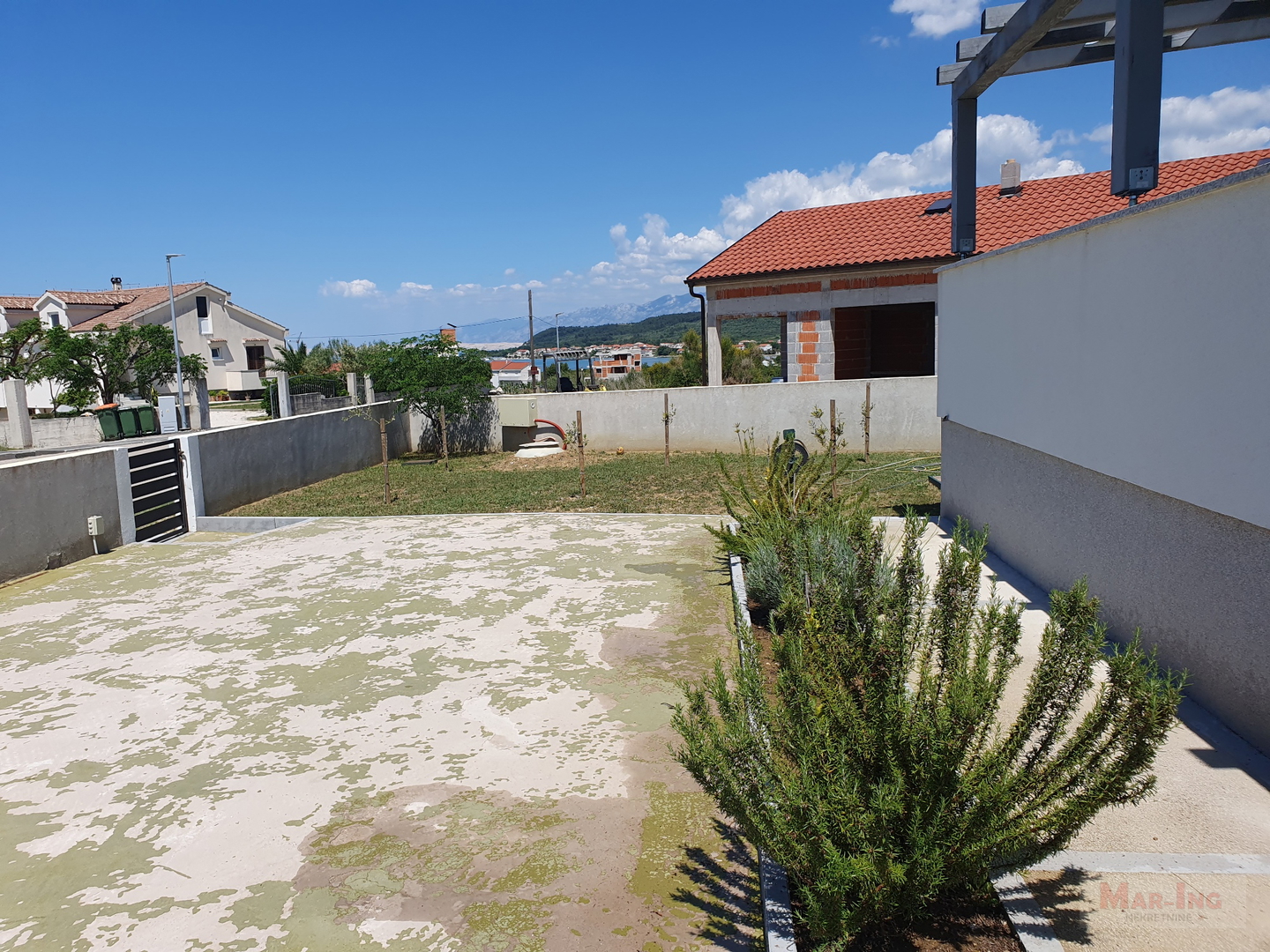 RAŽANAC - LJUBAČ renovirana prizemnica