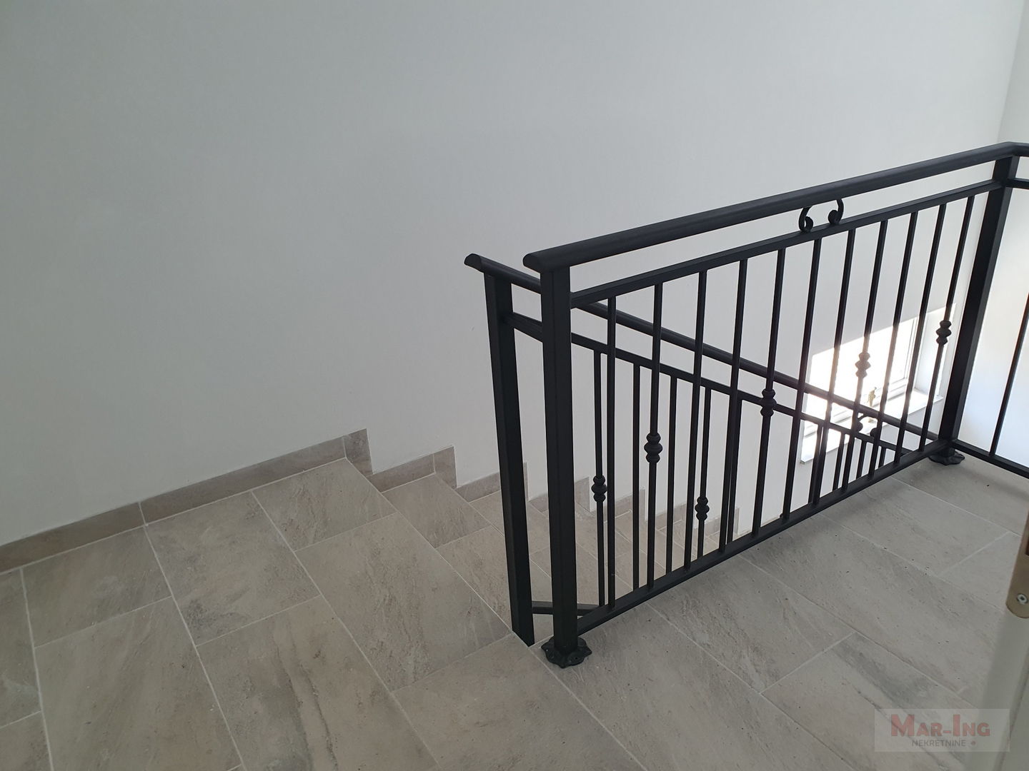 RAŽANAC - LJUBAČ renovirana prizemnica