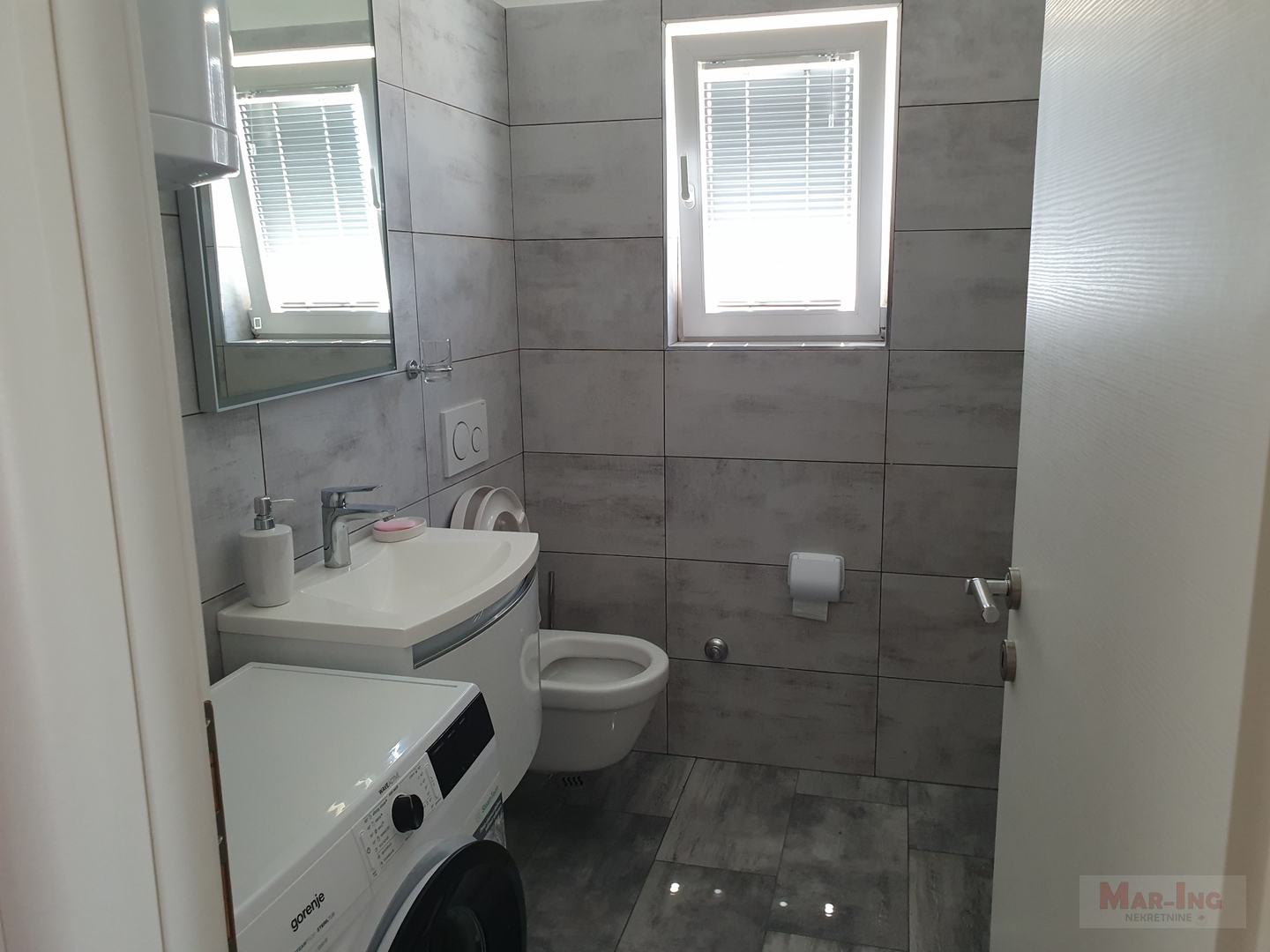 RAŽANAC - LJUBAČ renovirana prizemnica