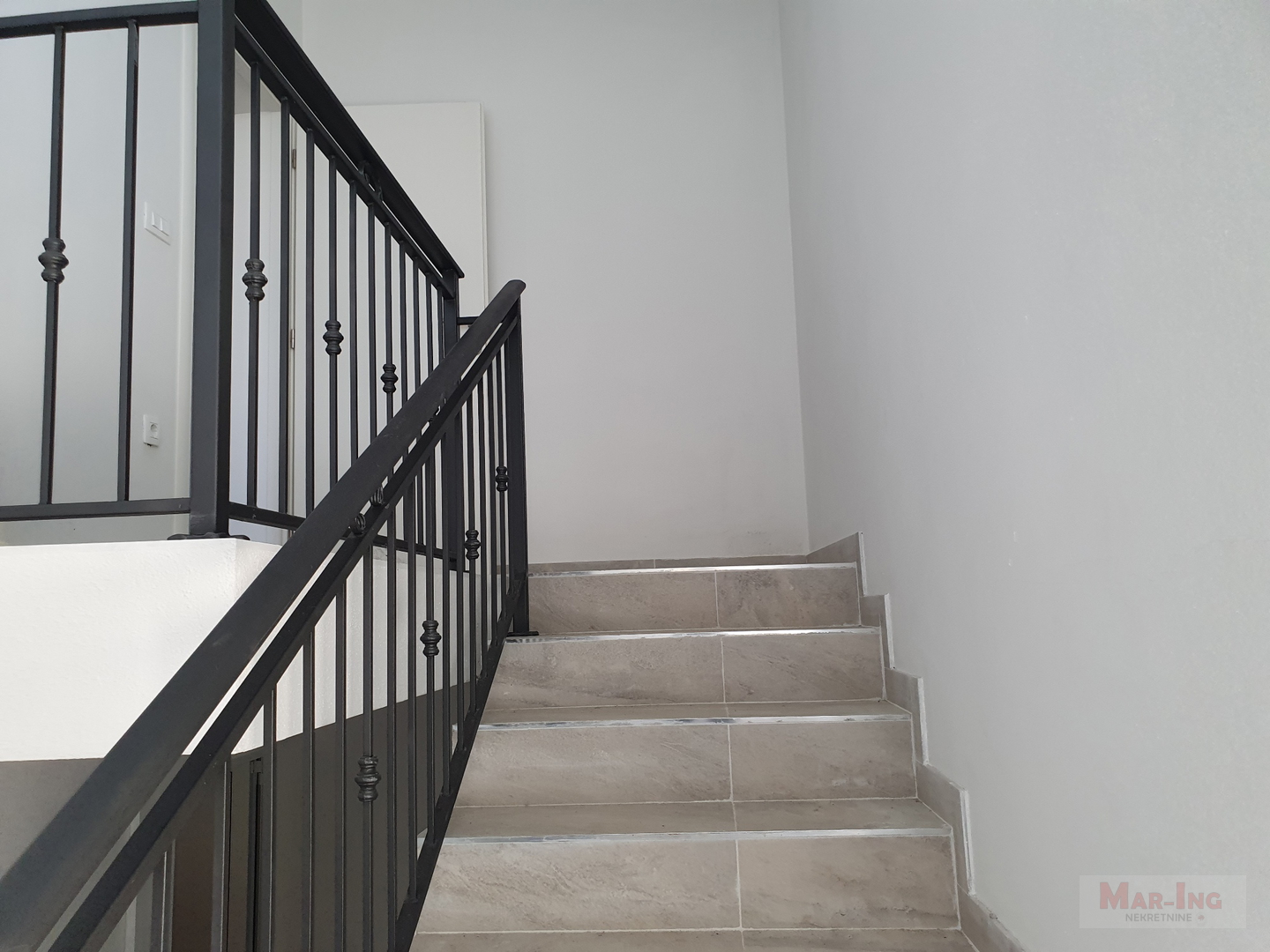 RAŽANAC - LJUBAČ renovirana prizemnica