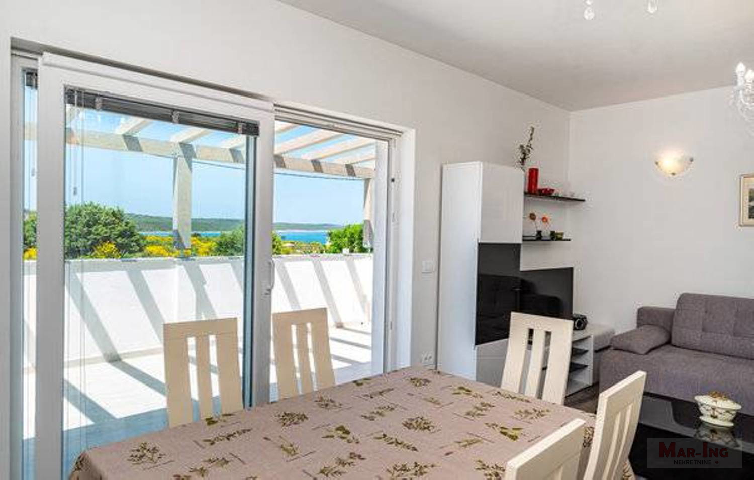 RAŽANAC - LJUBAČ renovirana prizemnica