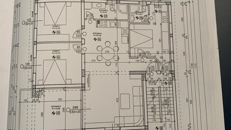 BEZ PROVIZIJE&ast;&ast;&ast;30m od mora &excl;&excl; DVIJE STAMBENE JEDINICE ukupno 95 m2&plus; krovna terasa od 110 m2 &plus; parking &excl;&excl;