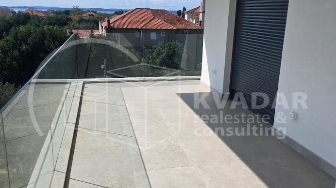 PREKRASAN PENTHOUSE U PRIVLACI 115,52 m2 / NOVOGRADNJA