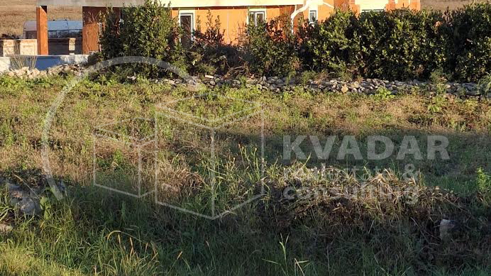 PRIVLAKA! IZUZETNA PRILIKA! KUĆA U ZAVRŠNOJ FAZI GRADNJE!