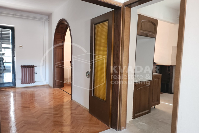 Rijeka/HOSTI/ETAŽA S OKUĆNICOM + visoko potkrovlje ukupno 199,11m2