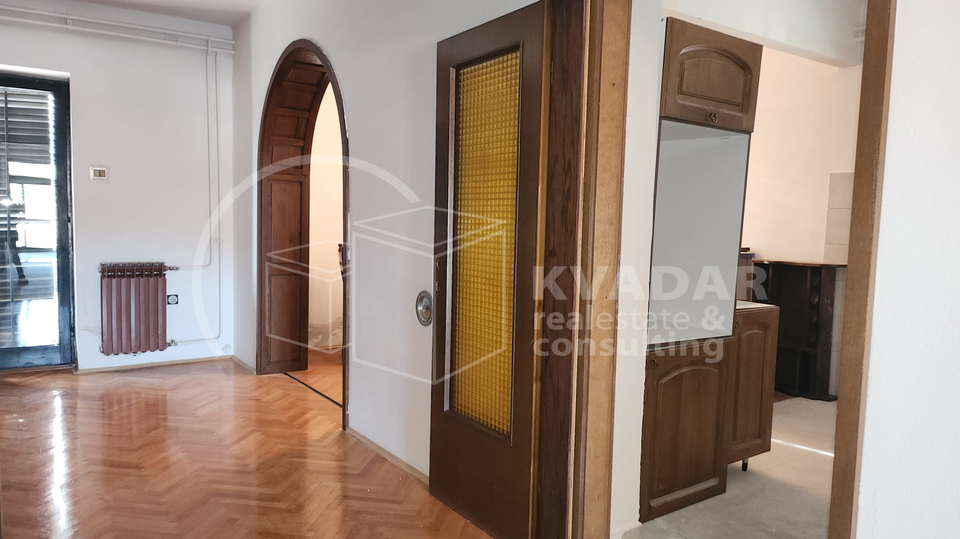 Rijeka/HOSTI/ETAŽA S OKUĆNICOM + visoko potkrovlje ukupno 199,11m2