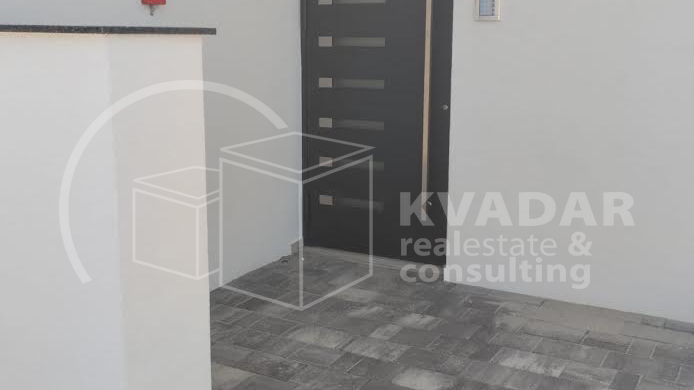 KOŽINO/ LUKSUZNI PENTHOUSE / 265 m2 / BAZEN