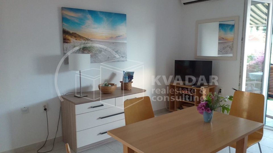 KUĆA SA 3 STANA + STUDIO  u suterenu -  Pogled more- Pelješac Orebić