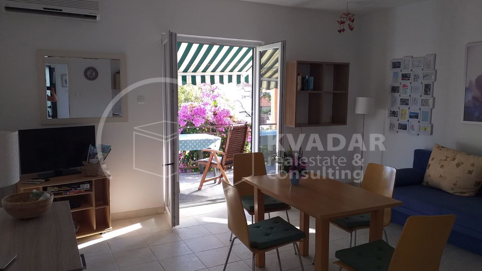 Dugoročni NAJAM  STANA 43m2 na prvom katu kuće- Pelješac - Orebić