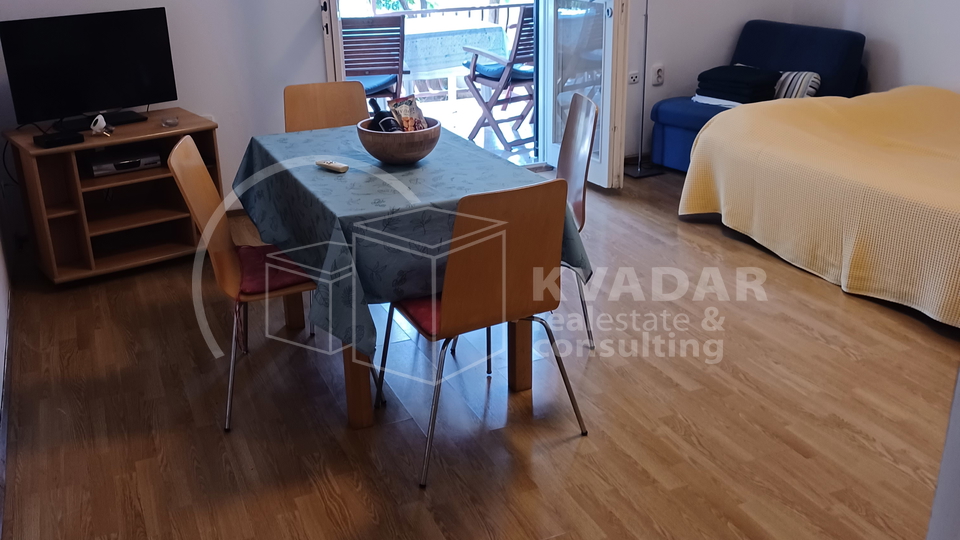 KUĆA SA 3 STANA + STUDIO  u suterenu -  Pogled more- Pelješac Orebić