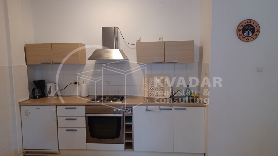 KUĆA SA 3 STANA + STUDIO  u suterenu -  Pogled more- Pelješac Orebić