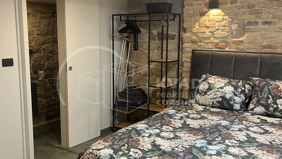 House, 95 m2, For Sale, Kaštel Stari