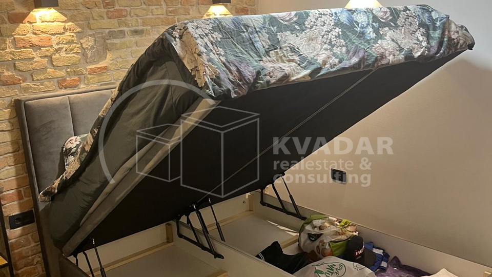 House, 95 m2, For Sale, Kaštel Stari