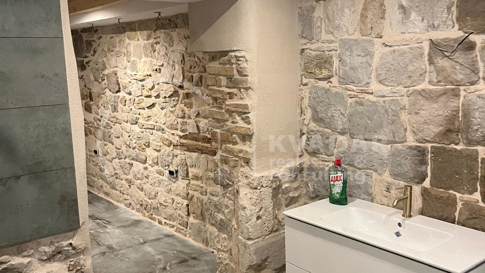 House, 95 m2, For Sale, Kaštel Stari