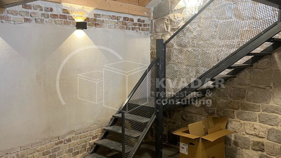 House, 95 m2, For Sale, Kaštel Stari