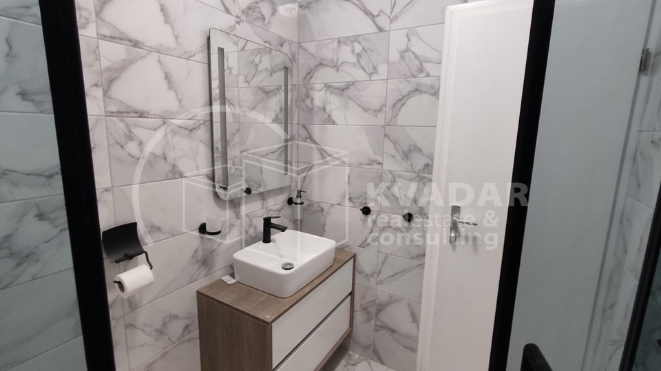 One-bedroom apartment - New construction - Bol&comma; Bra&ccaron; Island