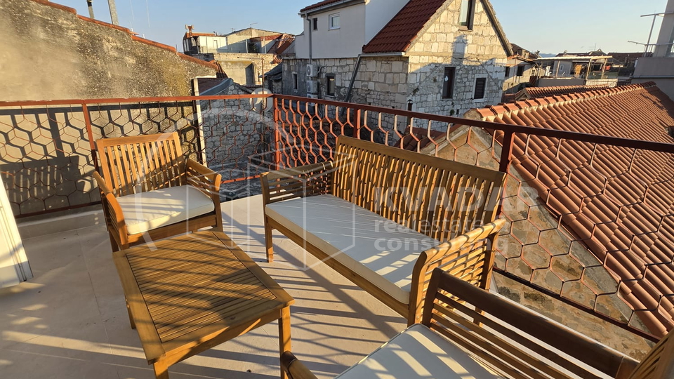 Newly renovated stone house in the center of Ka&scaron;tel Stari