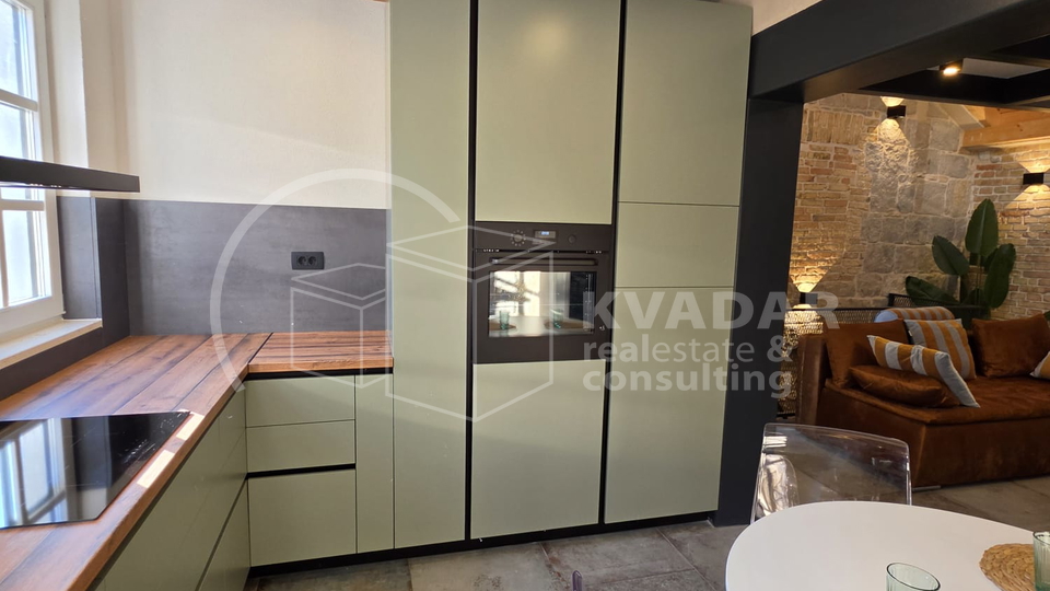 Newly renovated stone house in the center of Ka&scaron;tel Stari