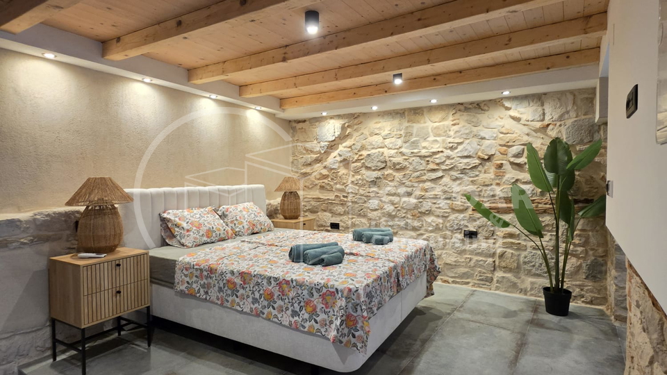 Newly renovated stone house in the center of Ka&scaron;tel Stari