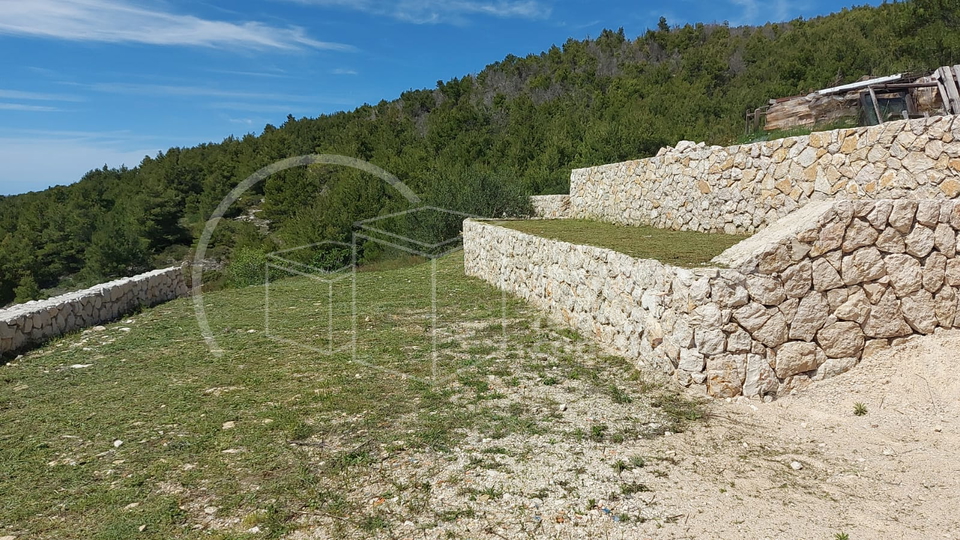 TRIBUNJ&comma; POLJOPR&period; ZEMLJI&Scaron;TE&comma; 1&period;813 M2&comma; VRHUNSKA LOKACIJA I POGLED