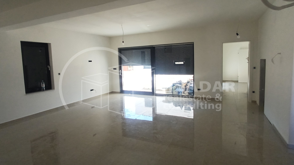 VODICE&sol;Dvojna ku&cacute;a s bazenom&sol;176m2&sol;500 m od mora&excl;