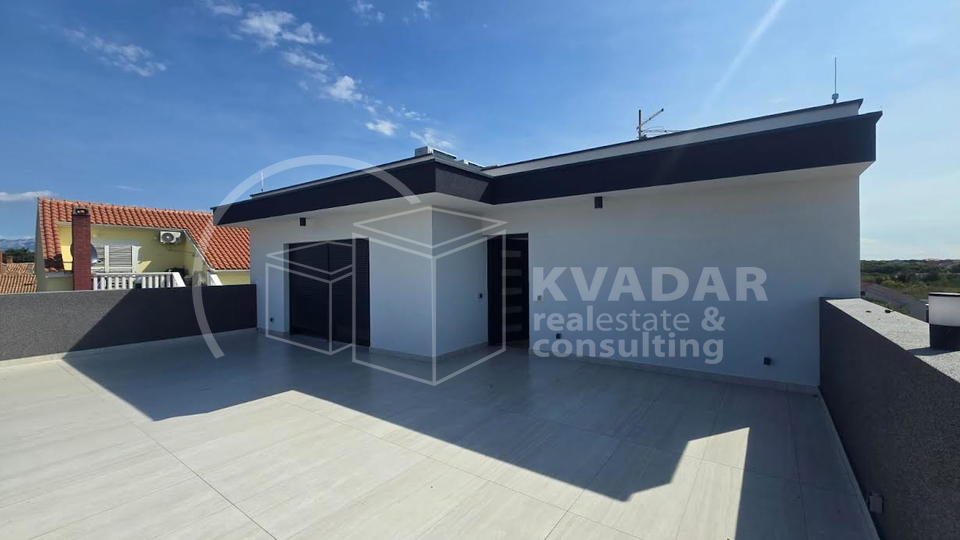 PREKRASAN PENTHOUSE U PRIVLACI 115,52 m2 / NOVOGRADNJA