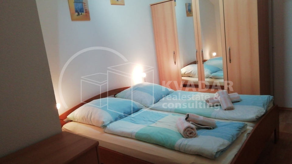 APARTMANSKA KU&Cacute;A - ODLI&Ccaron;NA PRILIKA &excl;&excl;&excl; - 10 STANOVA - SVETI FILIP I JAKOV &lpar;700 m od mora&rpar;