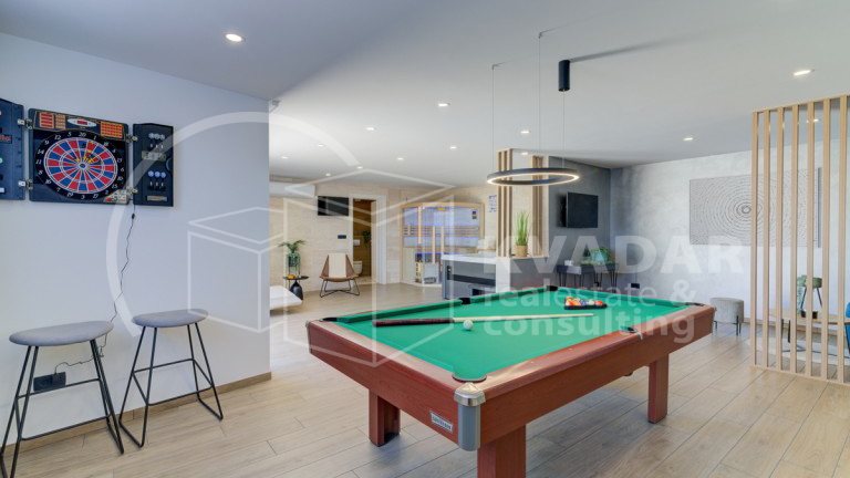 House, 200 m2, For Sale, Novi Vinodolski