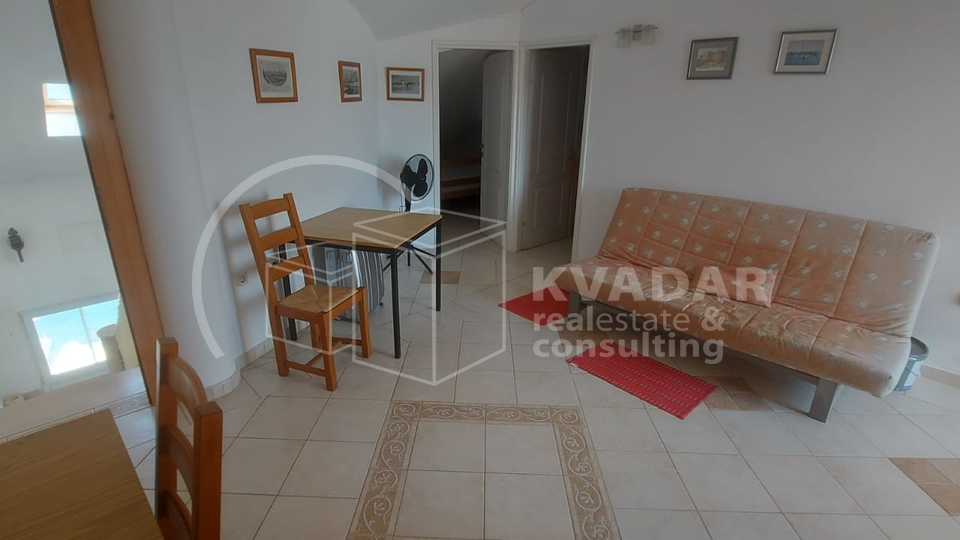 SILBA - kuća za prodaju na samoj obali s poslovnim prostorom - restoran!