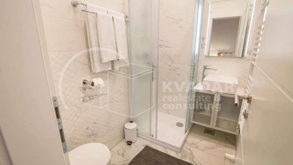 CENTAR, NOVA VES, 72M2 – DVA STANA!