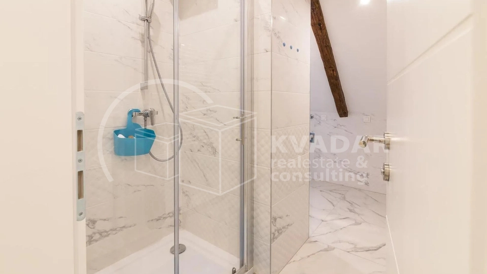 CENTAR, NOVA VES, 72M2 – DVA STANA!