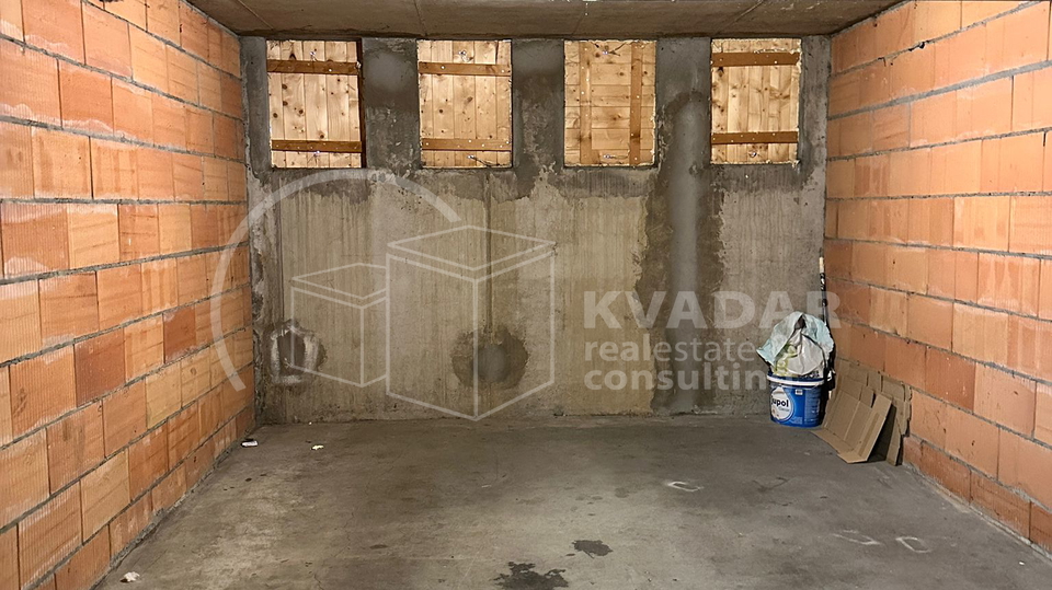 Garage, 16 m2, For Sale, Stenjevec - Špansko