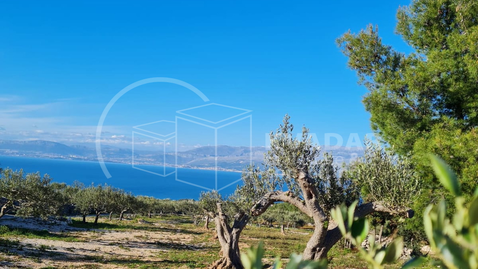 Land, 22920 m2, For Sale, Supetar