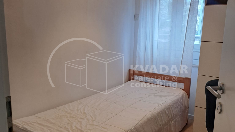 VOJAK&sol; PRILIKA ZA &Zcaron;IVOT I INVESTICIJU&excl;&excl; Stan 50m2 u manjoj zgradi&excl;