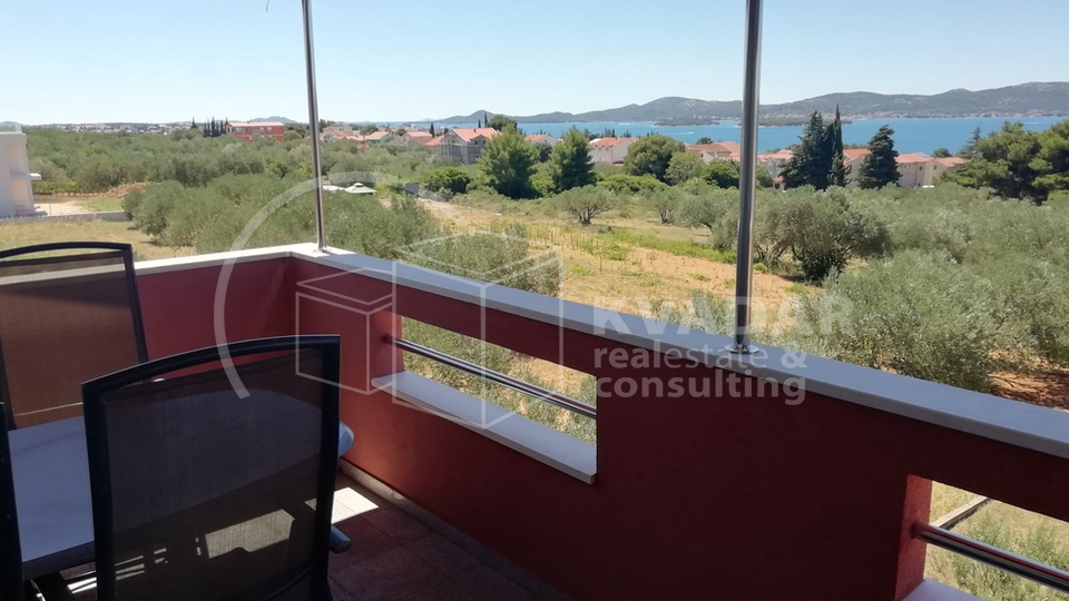 APARTMANSKA KU&Cacute;A - ODLI&Ccaron;NA PRILIKA &excl;&excl;&excl; - 10 STANOVA - SVETI FILIP I JAKOV &lpar;700 m od mora&rpar;
