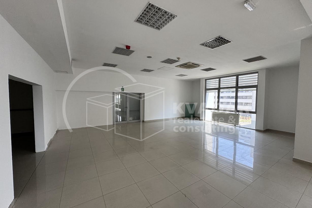 Commercial Property, 840 m2, For Rent, Gornja Dubrava