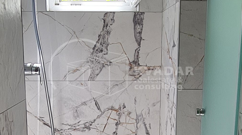 Ure&dstrok;en prostor za stanovanje ili tihu djelatnost