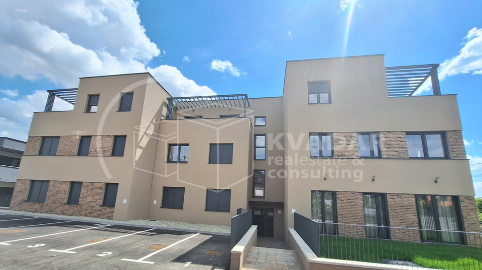 PRODAJA/ SESVETE / KRALJEVEČKI NOVAKI /ČETVEROSOBAN STAN 122 m2 + VPM / NOVOGRADNJA
