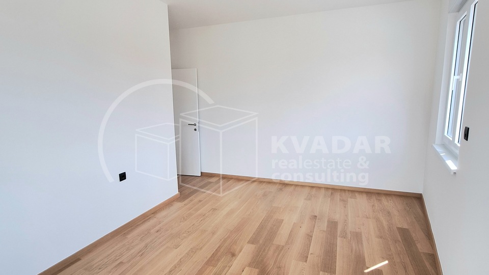 PRODAJA/ SESVETE / KRALJEVEČKI NOVAKI /ČETVEROSOBAN STAN 122 m2 + VPM / NOVOGRADNJA