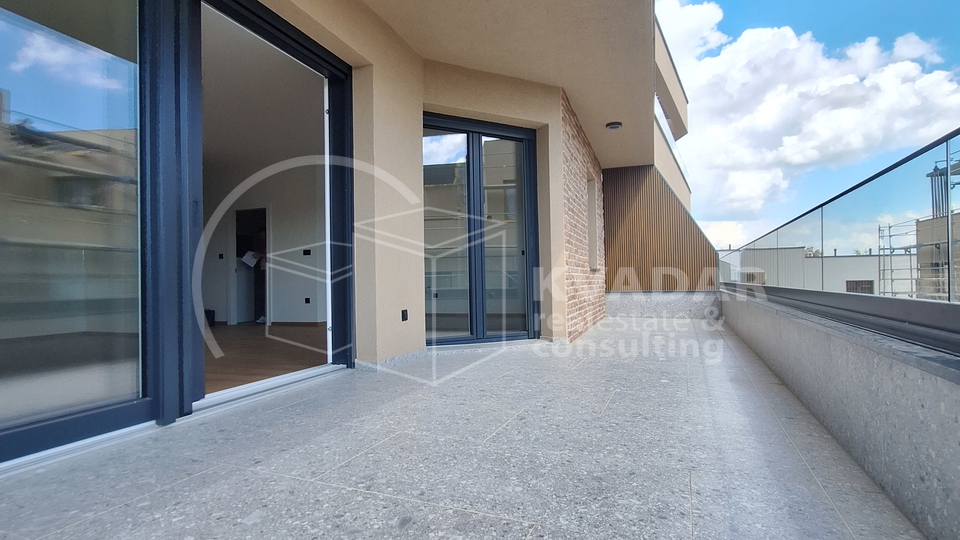 PRODAJA/ SESVETE / KRALJEVEČKI NOVAKI /ČETVEROSOBAN STAN 122 m2 + VPM / NOVOGRADNJA