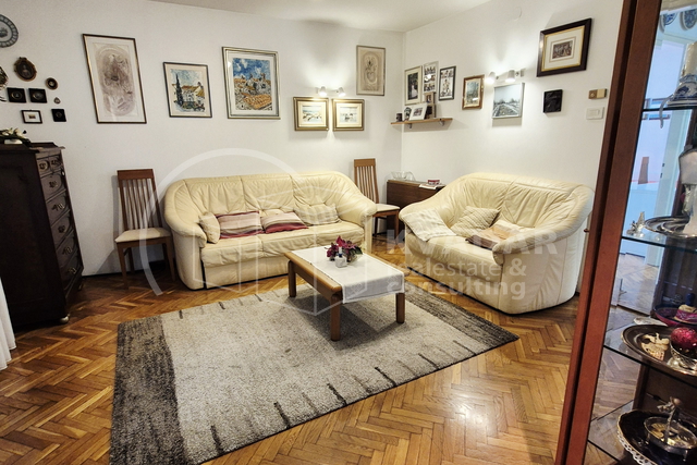 MEDVEŠČAK/ODLIČNA LOKACIJA! 3-SOBAN STAN, 60M2 + GARAŽA!