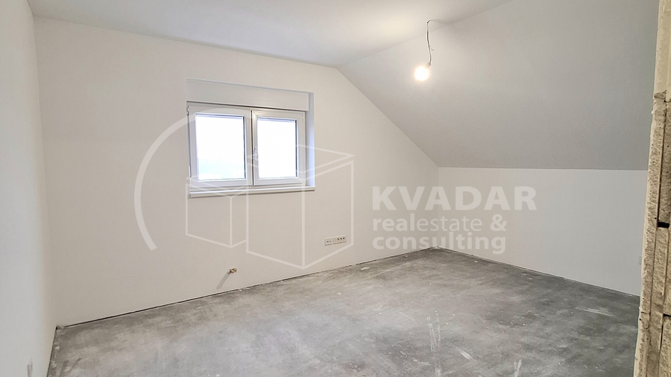 PRODAJA &sol; DUGO SELO &sol; 4-SOBAN STAN 104&period;12 m2 &plus;PM NOVOGRADNJA