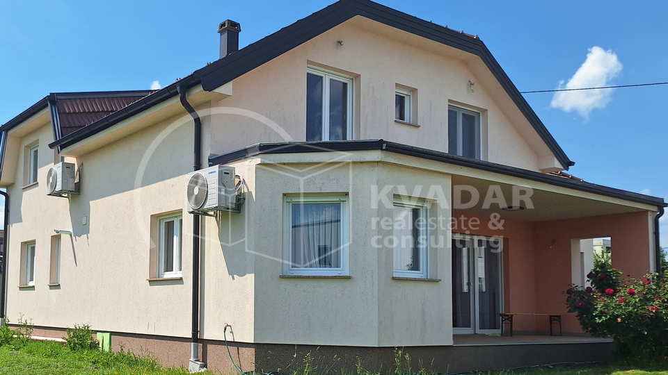 PRODAJA &sol;DUGO SELO-KOP&Ccaron;EVEC KU&Cacute;A 280 m2 &sol; 380&period;000 &euro;