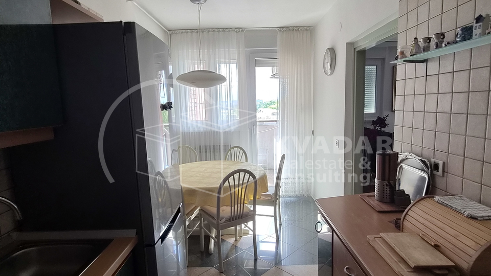 Zagreb&comma; Ravnice&comma; Radau&scaron;eva&comma; 4-soban stan&lpar;88&comma;11 m2&rpar; sa gara&zcaron;om&excl;