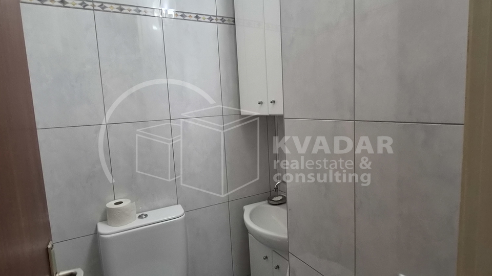 Zagreb&comma; Ravnice&comma; Radau&scaron;eva&comma; 4-soban stan&lpar;88&comma;11 m2&rpar; sa gara&zcaron;om&excl;